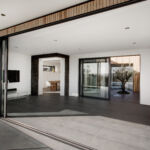 Aluminium-Sliding-Door_Alufold.jpg...
